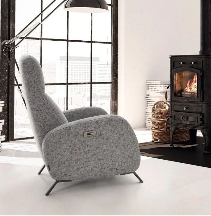 Transforma tu sala con nuestro elegante sillón fijo. Descubre la relajación suprema con nuestro sofisticado sillón relax. ¡Haz tu hogar más acogedor!